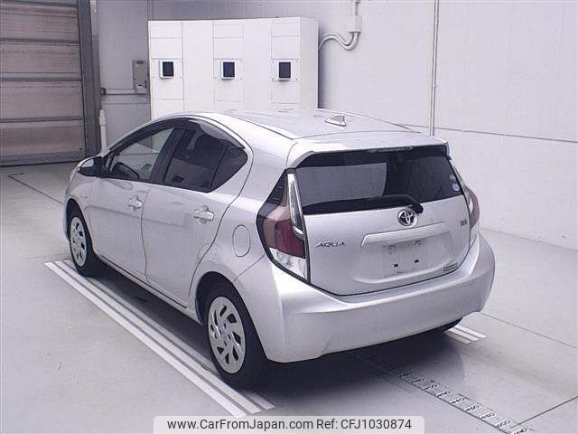 toyota aqua 2016 -TOYOTA--AQUA NHP10-6492016---TOYOTA--AQUA NHP10-6492016- image 2