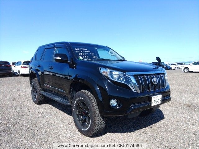 toyota land-cruiser-prado 2017 ENHANCEAUTO_1_ea282759 image 1