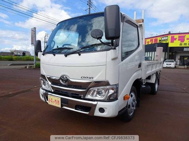 toyota dyna-truck 2020 quick_quick_2RG-XZU600D_XZU600-0030216 image 1