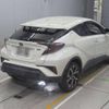 toyota c-hr 2018 quick_quick_DAA-ZYX10_ZYX10-2092817 image 11