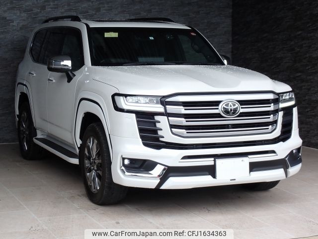 toyota land-cruiser-wagon 2023 CFJ1634363 image 2