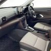 toyota yaris-cross 2020 CFJ1624922 image 10