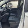 toyota noah 2016 -TOYOTA--Noah DBA-ZRR85G--ZRR85-0059283---TOYOTA--Noah DBA-ZRR85G--ZRR85-0059283- image 10