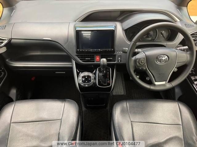 toyota voxy 2019 -TOYOTA--Voxy DBA-ZRR85W--ZRR85-0116198---TOYOTA--Voxy DBA-ZRR85W--ZRR85-0116198- image 2