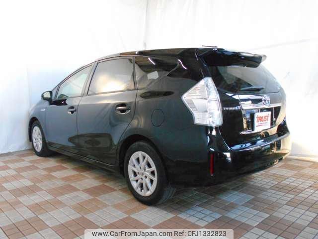 toyota prius-α 2012 CFJ1332823 image 2