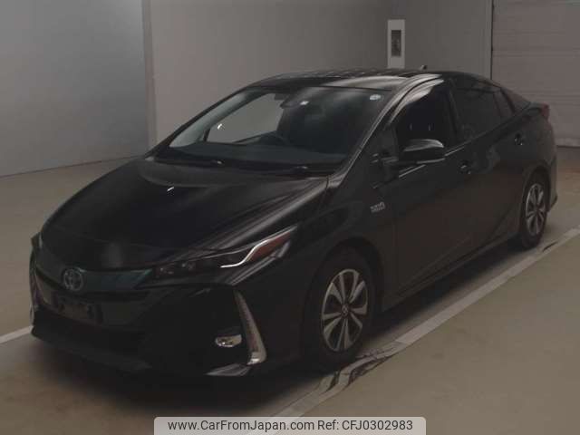 toyota prius-phv 2017 -TOYOTA--Prius PHV DLA-ZVW52--ZVW52-3033877---TOYOTA--Prius PHV DLA-ZVW52--ZVW52-3033877- image 1