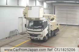 toyota dyna-truck 2010 CFJ1825206