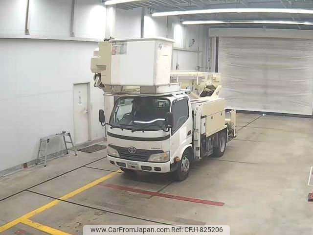 toyota dyna-truck 2010 CFJ1825206 image 1
