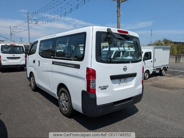 nissan caravan-van 2017 CFJ1749552 image 2