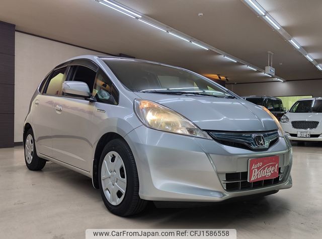 honda fit-hybrid 2013 CFJ1586558 image 2