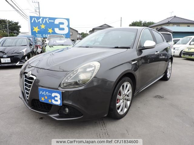 alfa-romeo giulietta 2012 CFJ1834600 image 1