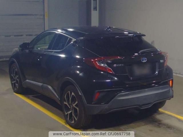 toyota c-hr 2018 quick_quick_DAA-ZYX10_ZYX10-2145908 image 2