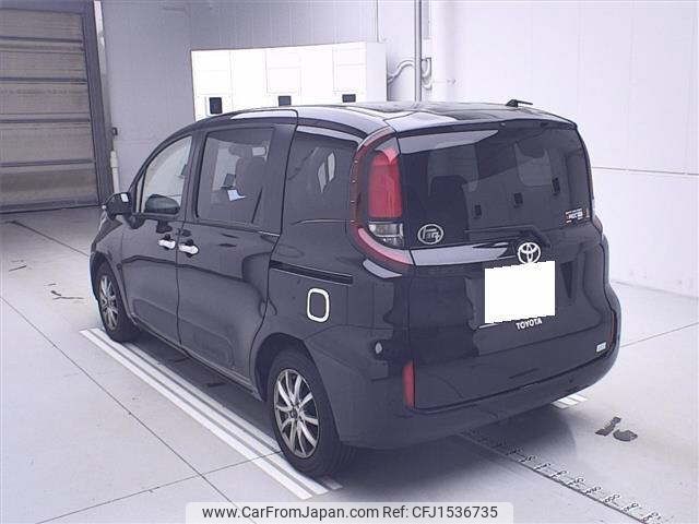 toyota sienta 2023 CFJ1536735 image 2