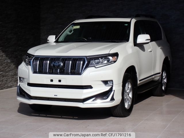 toyota land-cruiser-prado 2017 CFJ1791216 image 1