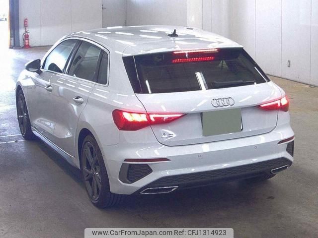 audi a3 2022 quick_quick_3AA-GYDLA_WAUZZZGY8NA054092 image 2