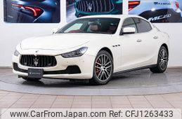 maserati ghibli 2015 -MASERATI--Maserati Ghibli ABA-MG30A--ZAMRS57C001153118---MASERATI--Maserati Ghibli ABA-MG30A--ZAMRS57C001153118-