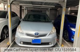 toyota prius-α 2011 CFJ1539584