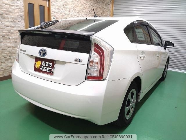 toyota prius 2012 quick_quick_DAA-ZVW30_ZVW30-5516694 image 2