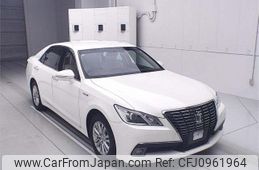 toyota crown 2014 -TOYOTA--Crown AWS210-6066493---TOYOTA--Crown AWS210-6066493-