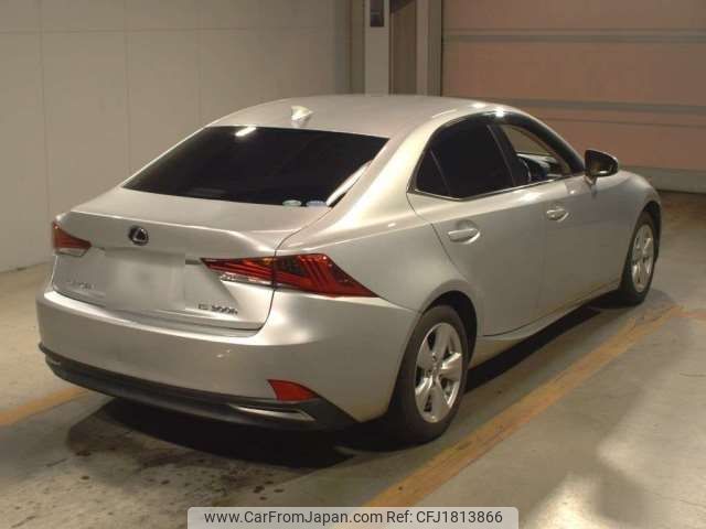 lexus is 2018 CFJ1813866 image 2