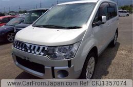 mitsubishi delica-d5 2008 CFJ1357074