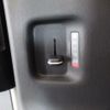 toyota hiace-van 2015 GOO_JP_700056043930250508003 image 21