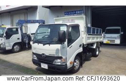 hino dutro 2014 CFJ1693620