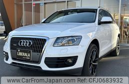 audi q5 2012 -AUDI--Audi Q5 ABA-8RCDNF--WAUZZZ8R3CA056241---AUDI--Audi Q5 ABA-8RCDNF--WAUZZZ8R3CA056241-