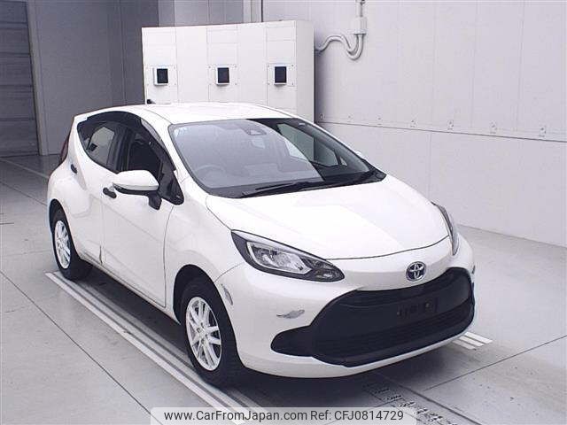 toyota aqua 2021 CFJ0814729 image 1