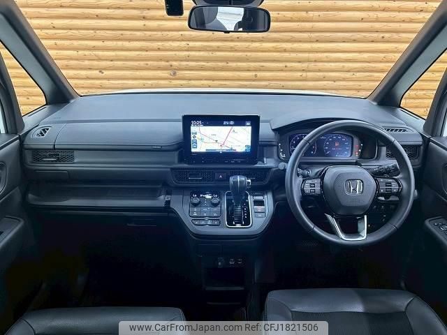 honda stepwagon 2023 CFJ1821506 image 2