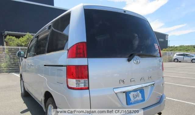 toyota noah 2006 CFJ1658709 image 2