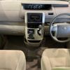 toyota noah 2011 -TOYOTA--Noah DBA-ZRR70G--ZRR70-0452108---TOYOTA--Noah DBA-ZRR70G--ZRR70-0452108- image 2