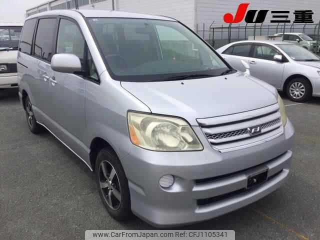 toyota noah 2006 -TOYOTA--Noah AZR60G-3056793---TOYOTA--Noah AZR60G-3056793- image 1