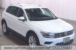 volkswagen tiguan 2019 CFJ1770487
