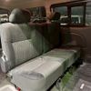 nissan nv350-caravan-van 2017 GOO_JP_700054153030250408003 image 44