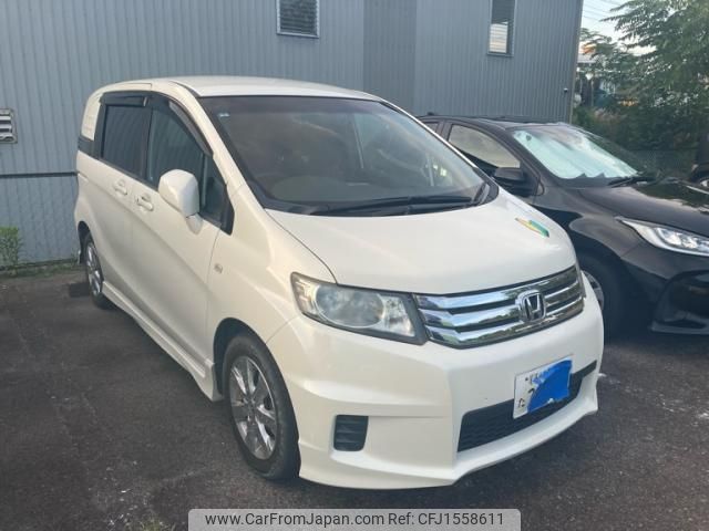 honda freed-spike 2011 CFJ1558611 image 1