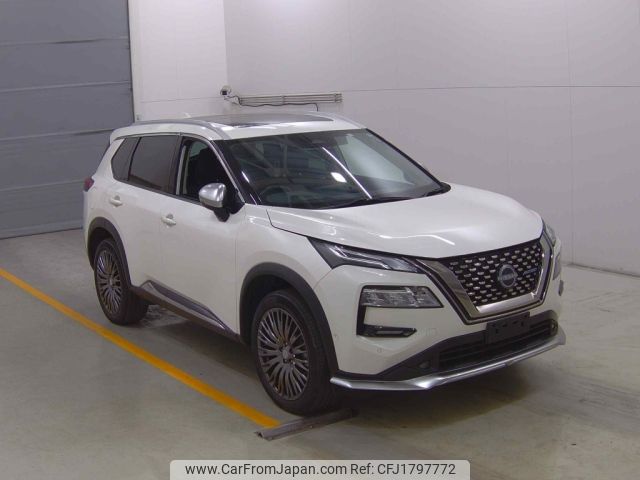 nissan x-trail 2023 CFJ1797772 image 1