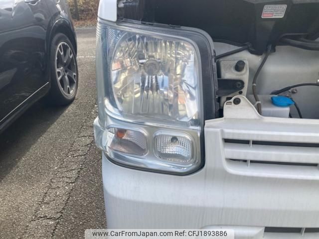 suzuki every 2015 CFJ1893886 image 2