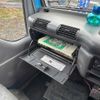 isuzu elf-truck 2004 GOO_JP_700080454630241226001 image 39