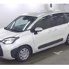 toyota sienta 2023 CFJ1816040 image 1