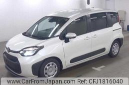toyota sienta 2023 CFJ1816040