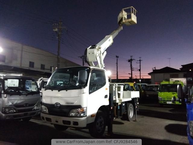 hino dutro 2015 GOO_NET_EXCHANGE_0560787A30231211W008 image 1