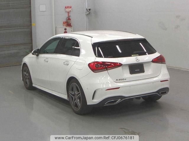 mercedes-benz a-class 2020 quick_quick_3DA-177012_W1K1770122V077065 image 2