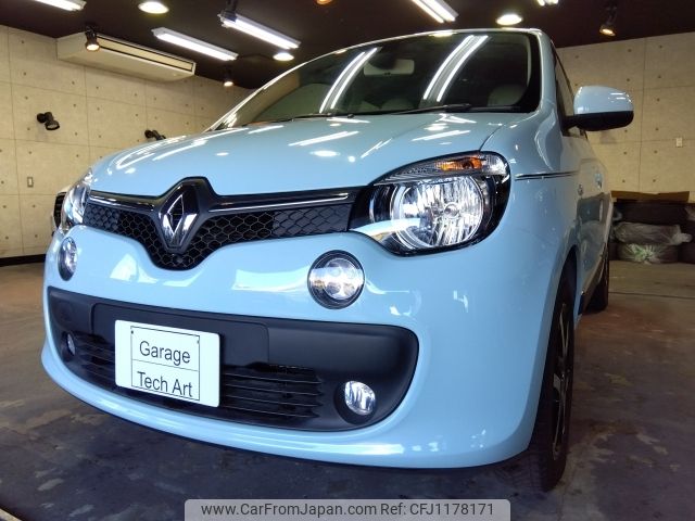 renault twingo 2017 -RENAULT--Renault Twingo DBA-AHH4B--VF1AHB22AH0752151---RENAULT--Renault Twingo DBA-AHH4B--VF1AHB22AH0752151- image 1