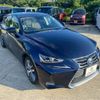 lexus is 2018 CFJ1623919 image 9