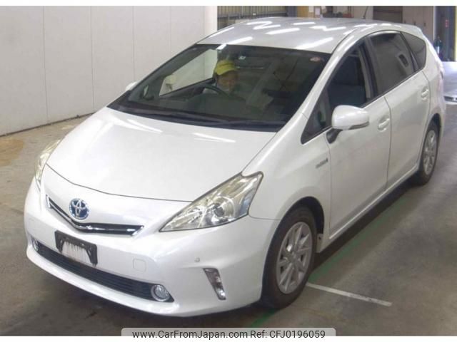 toyota prius-α 2011 quick_quick_ZVW41W_3007600 image 2