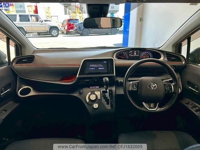 toyota sienta 2017 CFJ1632005 image 2