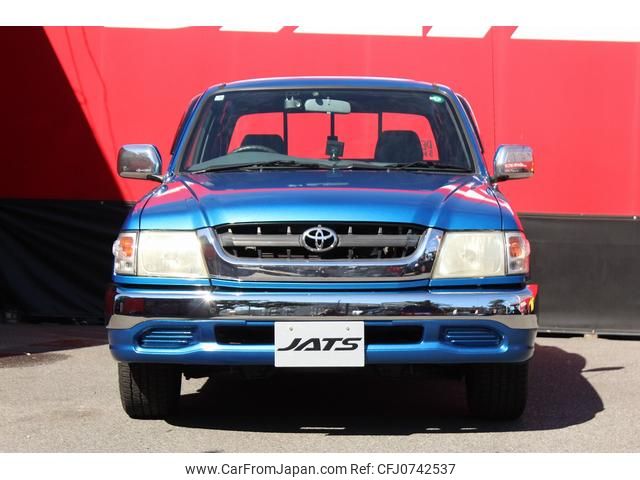 toyota hilux-sports-pick-up 2003 GOO_NET_EXCHANGE_0500558A30250209W001 image 2