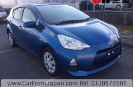 toyota aqua 2012 -TOYOTA--AQUA NHP10--2118569---TOYOTA--AQUA NHP10--2118569-