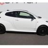 toyota yaris 2023 CFJ1753446 image 8